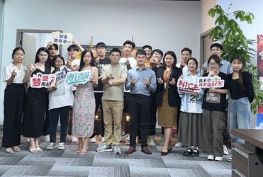 SHENZHEN KINGWE-STAR OPTO-ELECTRONICS TECHNOLOGY  CO, LTD. निर्माता उत्पादन लाइन